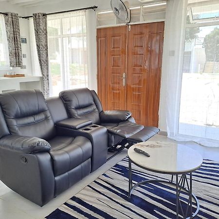 Cave Diani Holiday Apartments เดียนีบีช ภายนอก รูปภาพ