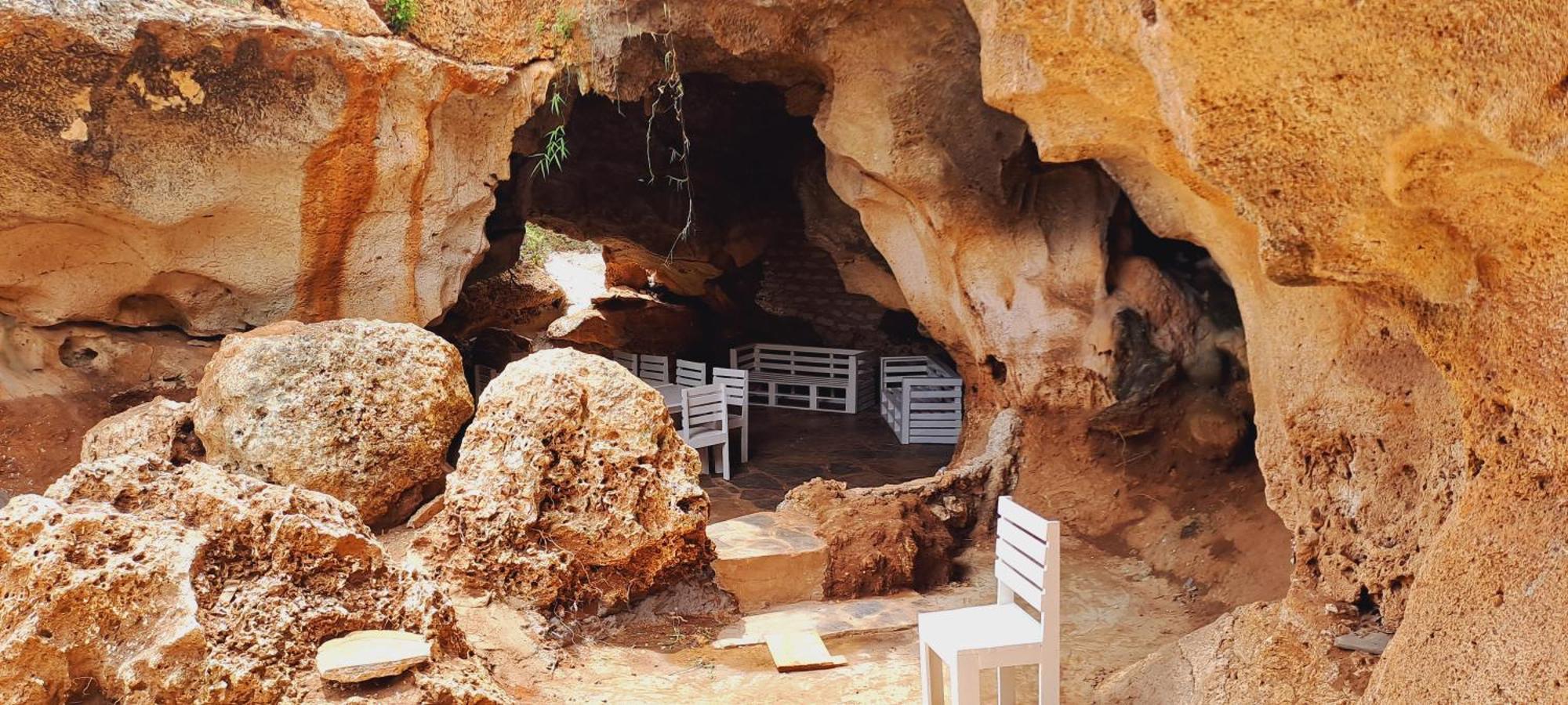Cave Diani Holiday Apartments เดียนีบีช ภายนอก รูปภาพ